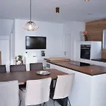 Glory Grande With Swimmingpool And Panoramic Sea View *