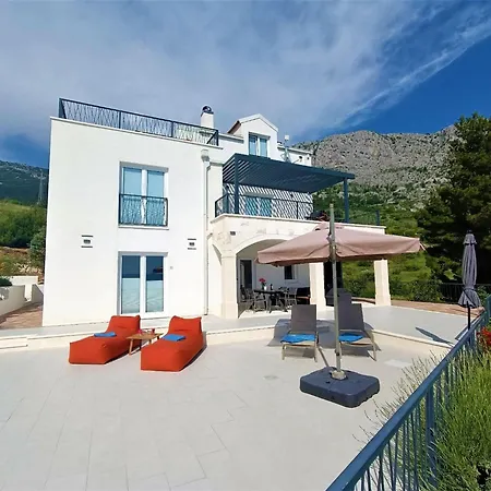 Glory Grande With Swimmingpool And Panoramic Sea View